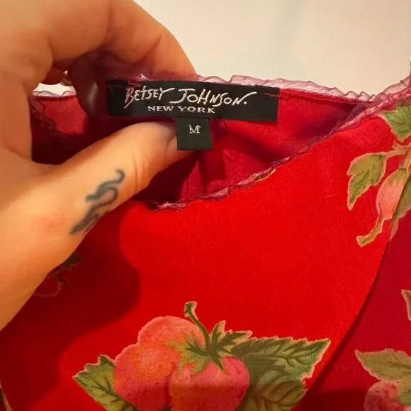 Betsey Johnson Red Floral Chemise - Picture 2 of 3